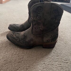 Roper Gray Embroidered Ankle Boots